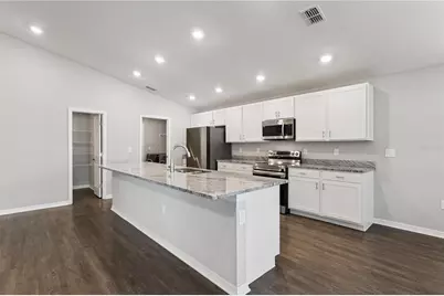 1373 Mezzavalle Way, Auburndale, FL 33823 - Photo 2