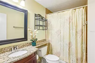 101 W Lemon St, Lady Lake, FL 32159 - Photo 26