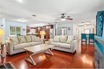 101 W Lemon Street, Lady Lake, FL 32159 - Photo 10