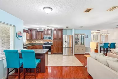 101 W Lemon Street, Lady Lake, FL 32159 - Photo 14