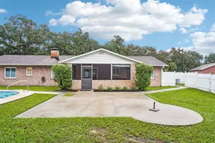 101 W Lemon St, Lady Lake, FL 32159 - Photo 40