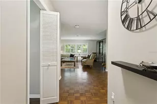 1325 Overlook Dr, Mount Dora, FL 32757 - Photo 4