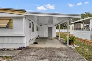 11 Hawaiian Way, Leesburg, FL 34788 - Photo 4