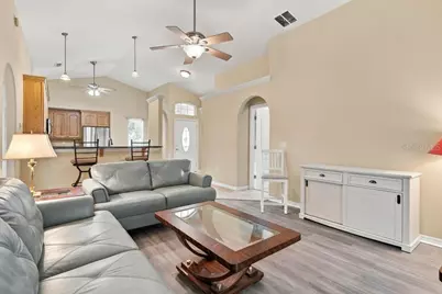 81 Golfview Circle, Umatilla, FL 32784 - Photo 10