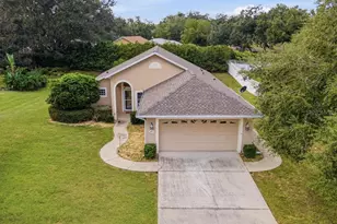 81 Golfview Cir, Umatilla, FL 32784 - Photo 44