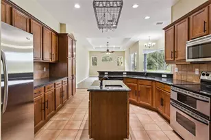 949 Hawk Landing, Fruitland Park, FL 34731 - Photo 14