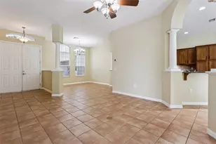 949 Hawk Landing, Fruitland Park, FL 34731 - Photo 6