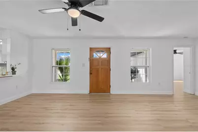 920 Orange Avenue, Tavares, FL 32778 - Photo 6