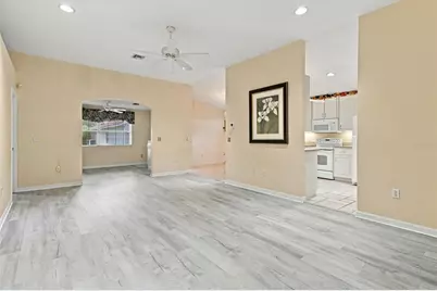 2740 Bay Lagoon Way, Tavares, FL 32778 - Photo 4