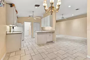 2740 Bay Lagoon Way, Tavares, FL 32778 - Photo 10