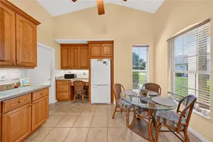 90 Golfview Cir, Umatilla, FL 32784 - Photo 12