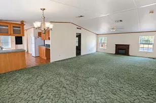 3657 E Flint Ln, Inverness, FL 34452 - Photo 8