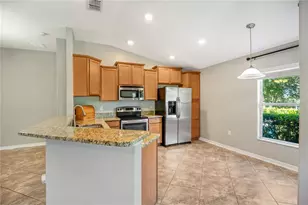 4956 Havilland Dr, Mount Dora, FL 32757 - Photo 4