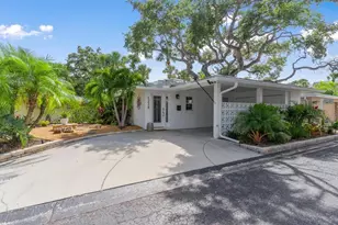 1229 Moonmist Cir, Sarasota, FL 34242 - Photo 50