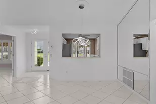 2105 Suarez Ct, The Villages, FL 32159 - Photo 40