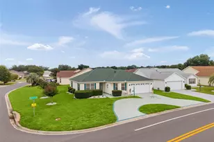 3067 Southern Trace, The Villages, FL 32162 - Photo 6