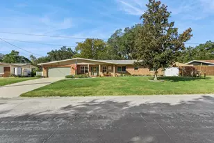 [Address not provided], Fruitland Park, FL 34731 - Photo 46