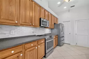 7887 Crosswinds Way, Mount Dora, FL 32757 - Photo 18