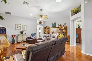 460 Loma Paseo Dr, The Villages, FL 32159 - Photo 18