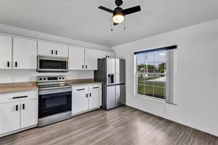 4271 N Lincoln Ave, Beverly Hills, FL 34465 - Photo 6