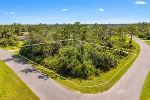 Colony Circle, North Port, FL 34288 - Photo 1