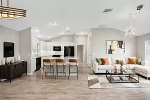 3254 Zipperer Wy, The Villages, FL 32163 - Photo 10