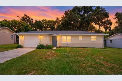 6138 Highland Avenue, Leesburg, FL 34748 - Photo 1