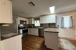 17 N Bobwhite Rd, Wildwood, FL 34785 - Photo 6
