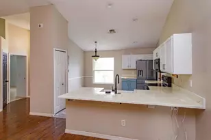 3905 Whispering Pine Ct, Mascotte, FL 34753 - Photo 16