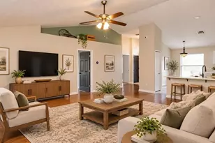 3905 Whispering Pine Ct, Mascotte, FL 34753 - Photo 4
