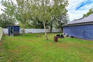 3905 Whispering Pine Ct, Mascotte, FL 34753 - Photo 32