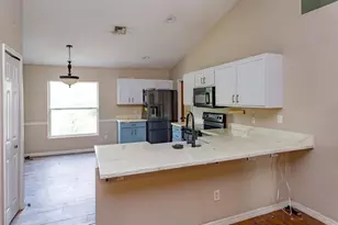3905 Whispering Pine Ct, Mascotte, FL 34753 - Photo 12