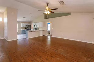 3905 Whispering Pine Ct, Mascotte, FL 34753 - Photo 14