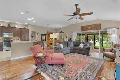 3275 Kilarny Place, The Villages, FL 32163 - Photo 8