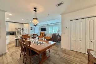 198 Jacaranda Dr, Leesburg, FL 34748 - Photo 4