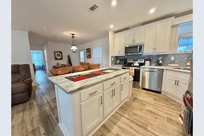 198 Jacaranda Drive, Leesburg, FL 34748 - Photo 18