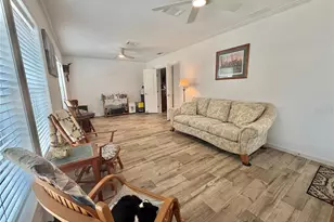 198 Jacaranda Dr, Leesburg, FL 34748 - Photo 12