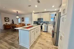 198 Jacaranda Dr, Leesburg, FL 34748 - Photo 16