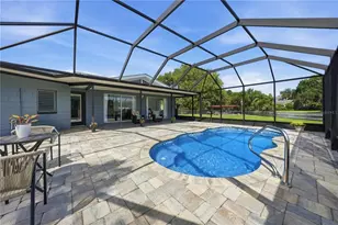1612 Orange Ave, Tavares, FL 32778 - Photo 10