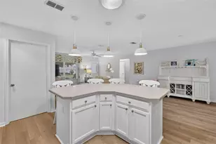 2022 Castano Pl, The Villages, FL 32159 - Photo 12