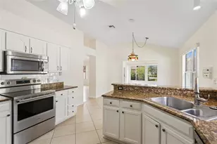 720 San Marino Dr, The Villages, FL 32159 - Photo 8