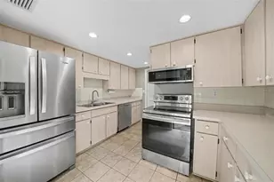 601 W Old US Hwy 441, Mount Dora, FL 32757 - Photo 6