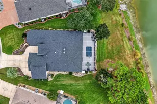 2334 Ambler Cir, The Villages, FL 32162 - Photo 60