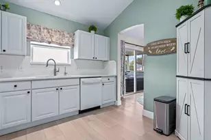 3001 Glenwood Pl, The Villages, FL 32162 - Photo 14