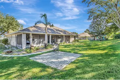 10504 Jardim De Largo Street, Clermont, FL 34711 - Photo 8