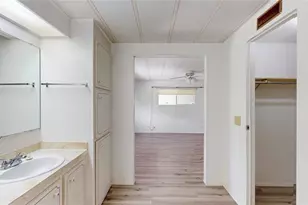 717 Surrey Pl, Leesburg, FL 34748 - Photo 16