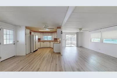 717 Surrey Place, Leesburg, FL 34748 - Photo 6