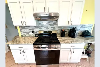 3033 Hillside Lane, The Villages, FL 32162 - Photo 8