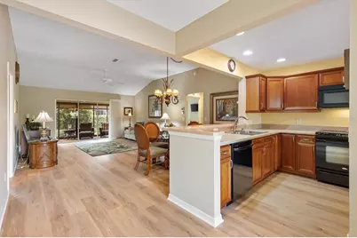 2346 Grenadier Way, The Villages, FL 32162 - Photo 4
