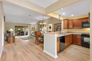 2346 Grenadier Way, The Villages, FL 32162 - Photo 4